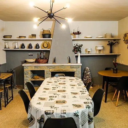 L'amagatall De Talarn, Casa Per A Compartir
